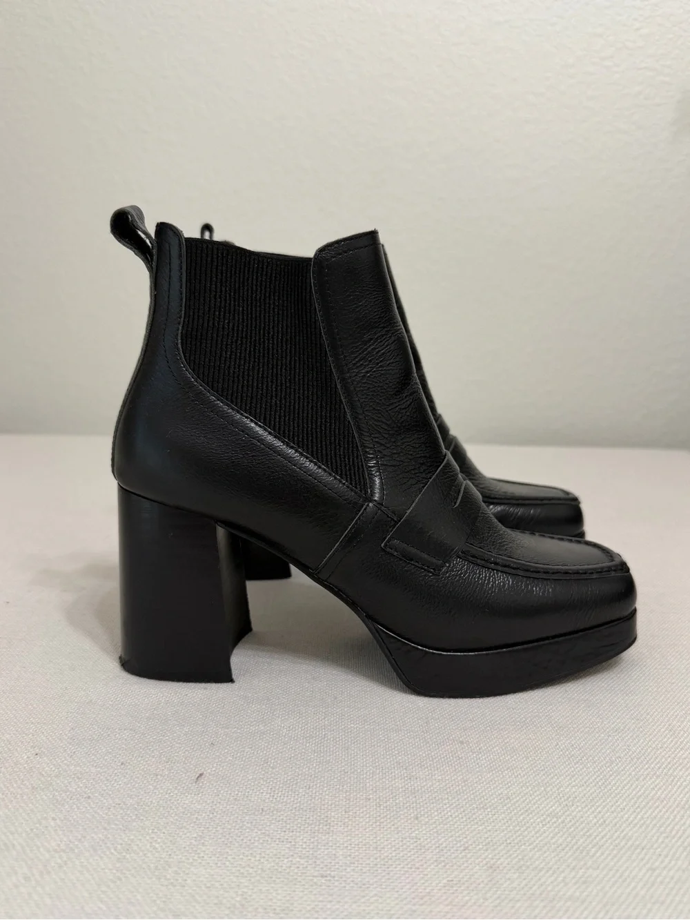 Steve Madden steve madden